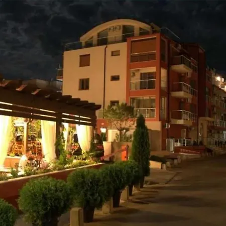 Апартамент Онегин Созопол Apartament *