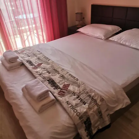 Апартамент Онегин Созопол Apartament